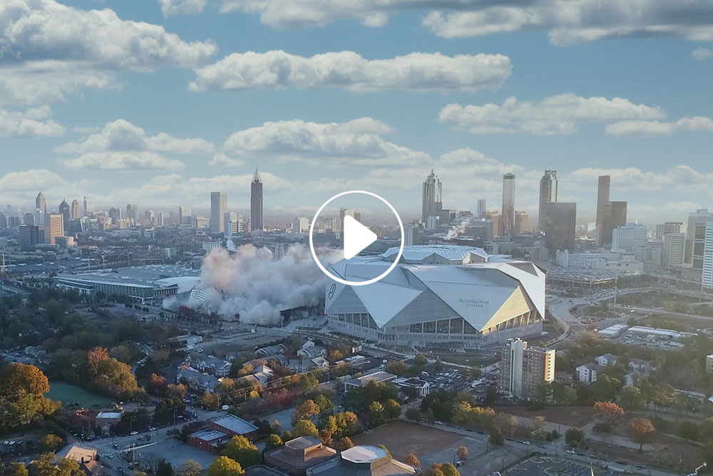 Image of the Georgia Dome imploding